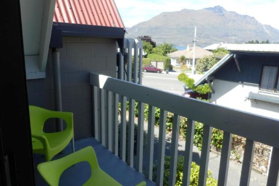 Studio with Mountain View - outside