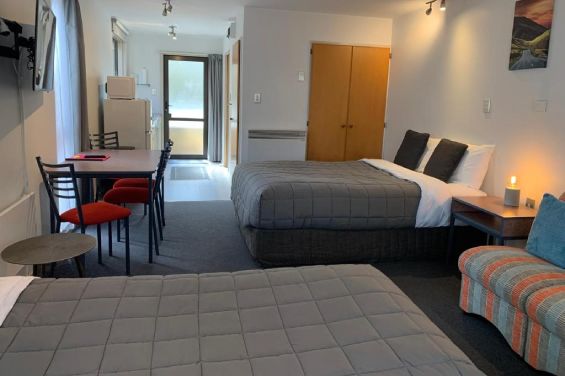 Family Studio - beds